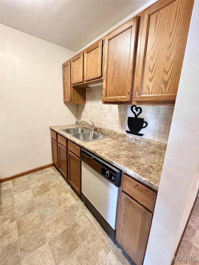 Photo - 11 Pheasantwood Dr