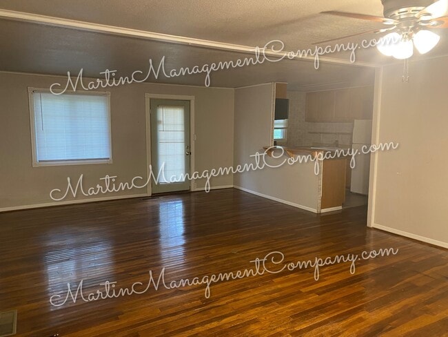 Photo - 233 Rainbow Dr