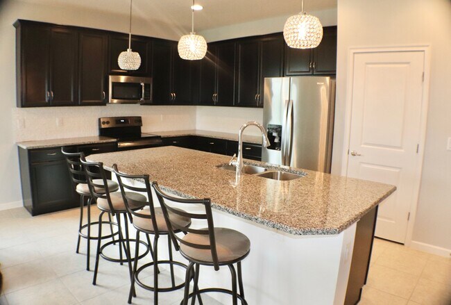 Photo - 536 Sapphire Dr