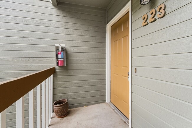 Photo - 720 City Park Ave Unit B223
