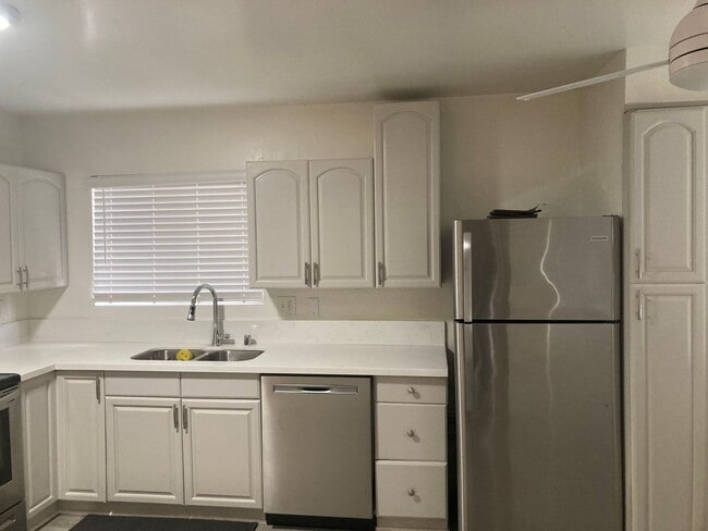 Photo - 2-Bed, 2-Bath Near SDSU! Unit 7 - 7