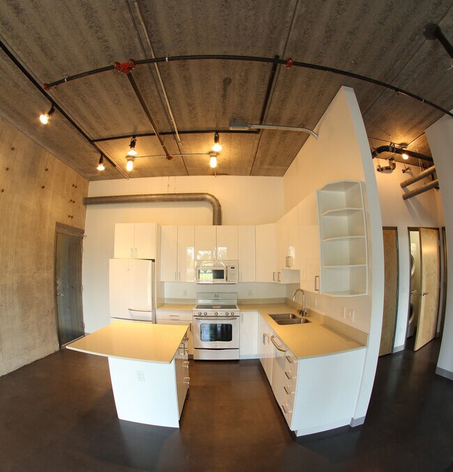 502 E Butler Ct