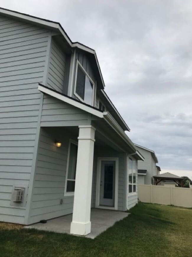 Photo - 788 Pronghorn Dr