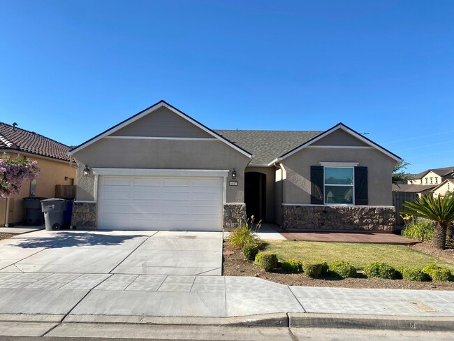 Beautiful North Fresno 3 bed 2 Bath - Beautiful North Fresno 3 bed 2 Bath House