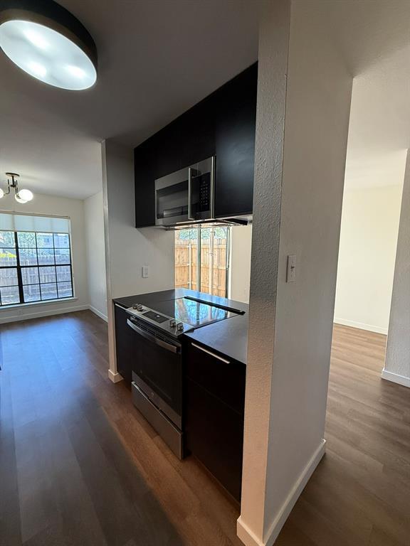 Photo - 4159 Steck Ave Unidad 158