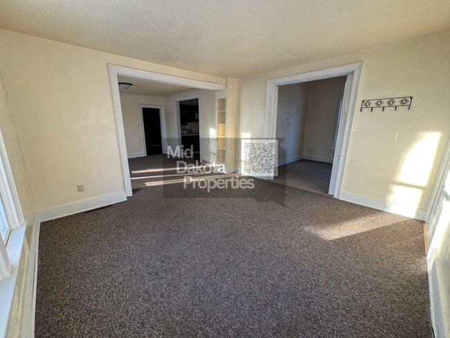 Photo - 515 E Hanson- 3 Bedroom House