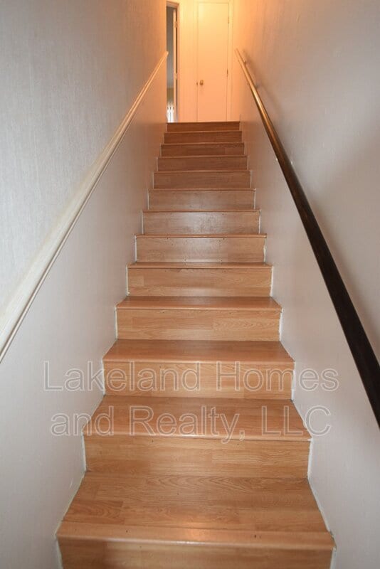 Photo - 450 Market Square E