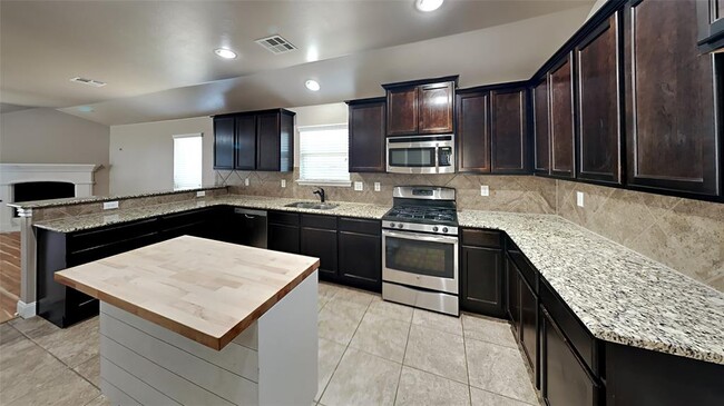 Photo - 11305 NW 94th St