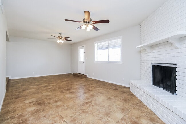 Photo - 2520 E Javelina Ave