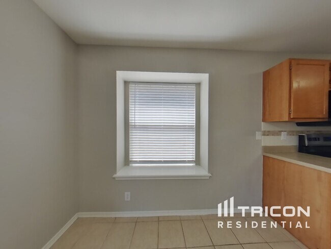 Photo - 4024 Nettle Brook