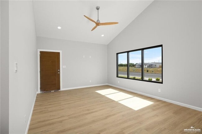 2700 Mockingbird Rd Unit 1