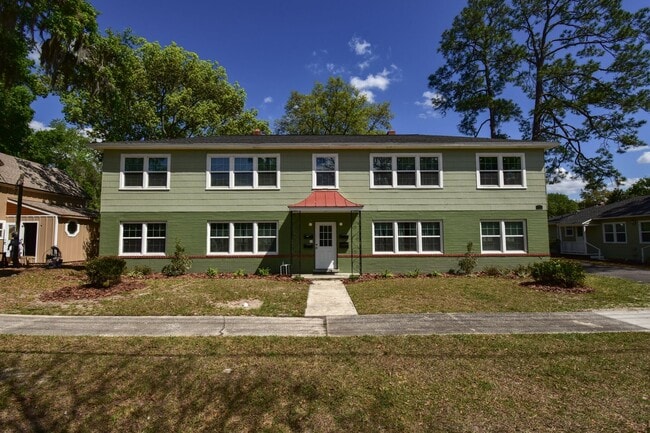 Photo - Third Avenue Apartments