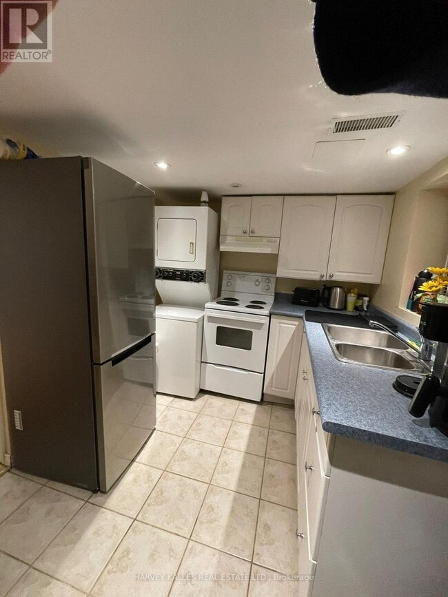 Photo - 32 Fuller Ave