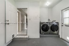 Photo - 3 br, 2 bath House - 326 N 24th Ave