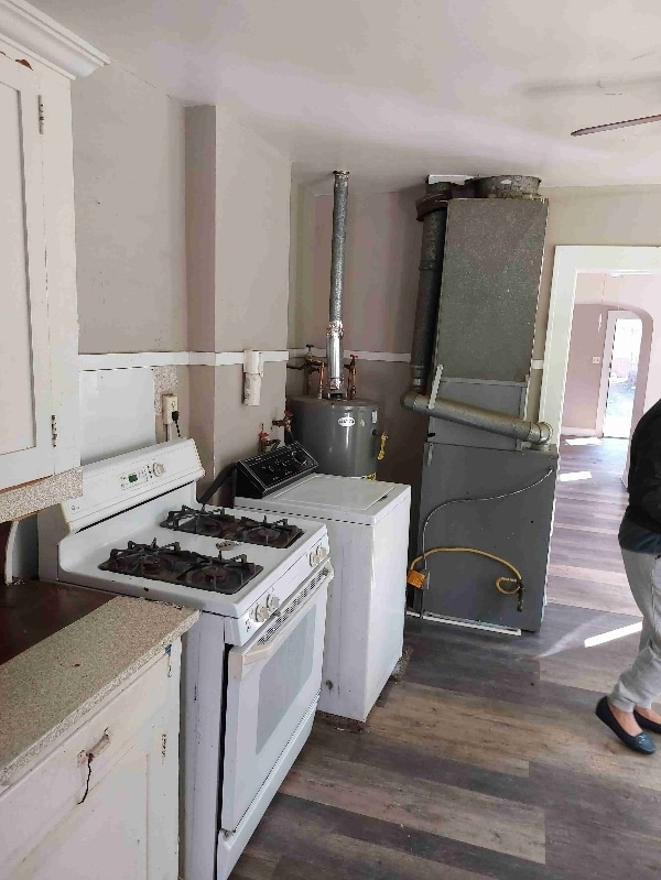 Building Photo - 542 W 29th St Rental