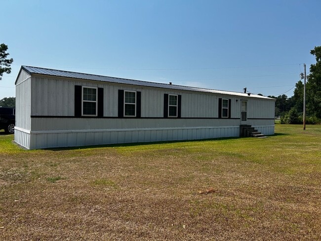 Building Photo - 2053 Deep Branch Rd