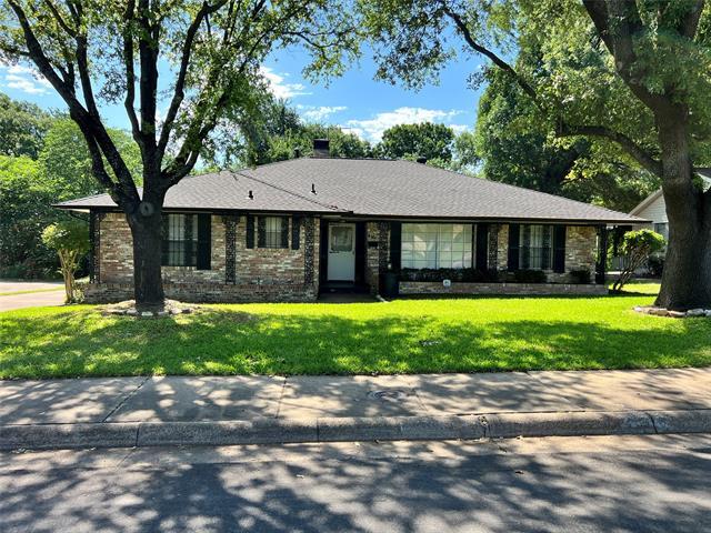 Photo - 2730 King Cole Dr House