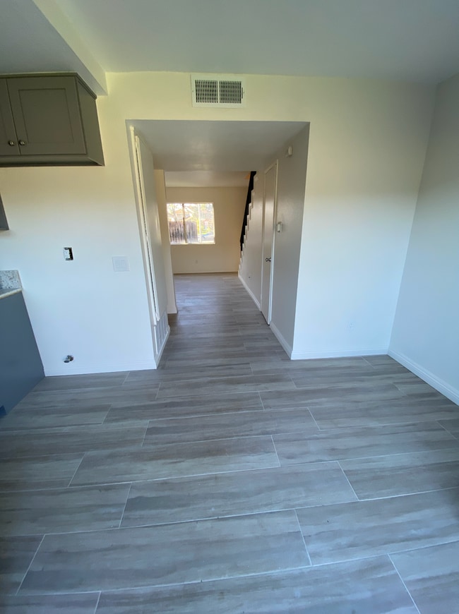 15135 Monterey Ave Unidad C