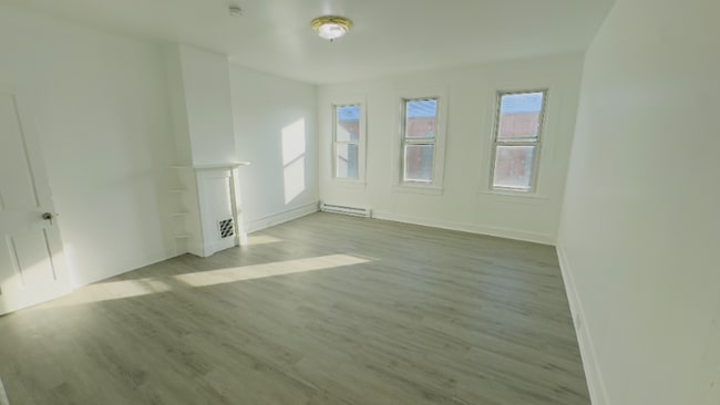 Photo - 1438 Presstman St