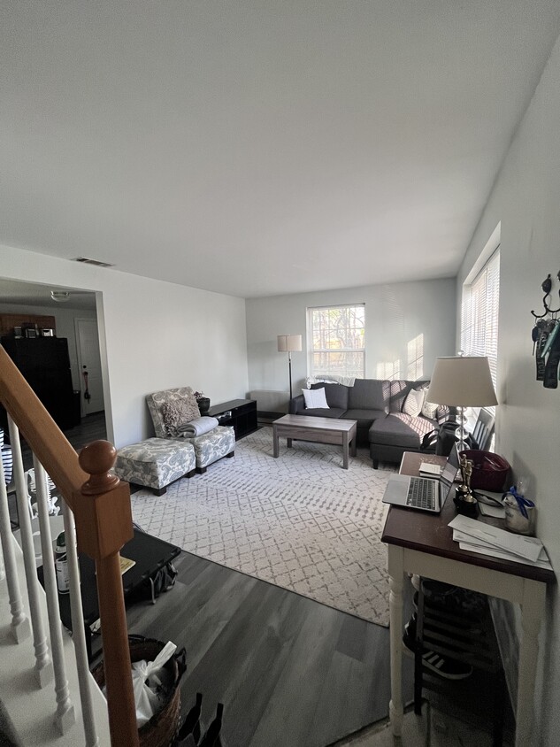 Living Room 1 of 3 pics - 51 Mitton St (Portland, ME)