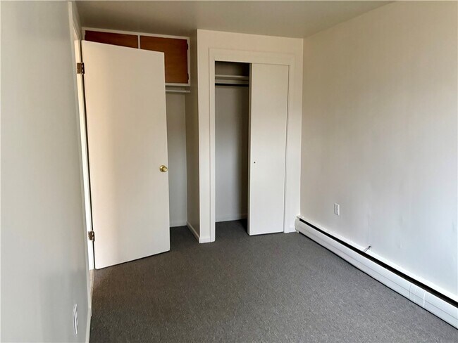 Photo - 116 W High St