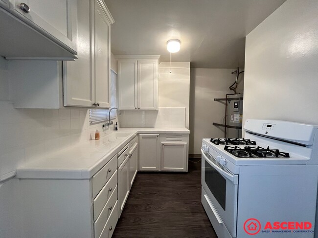 Photo - 3 Bedroom | 1 Bathroom - Bakersfield, CA