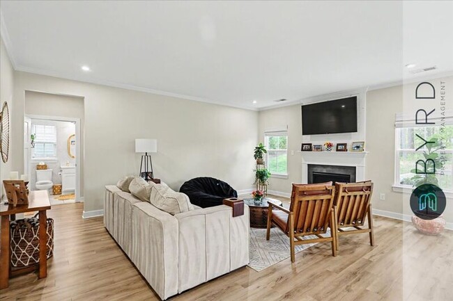 Photo - 18113 Sagamore Dr
