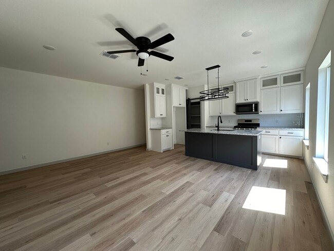 Photo - 2113 20th St Unit B