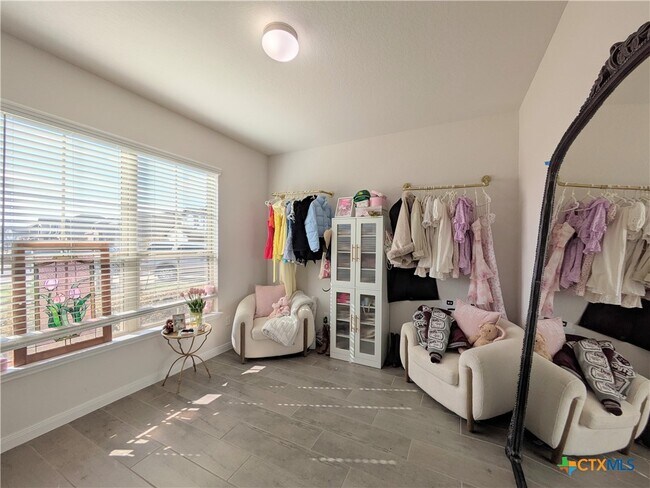 Photo - 3216 Morlanga St Casa