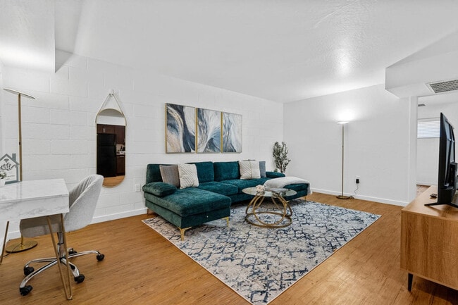 109 E Broadway Rd Unit SI ID1366964P