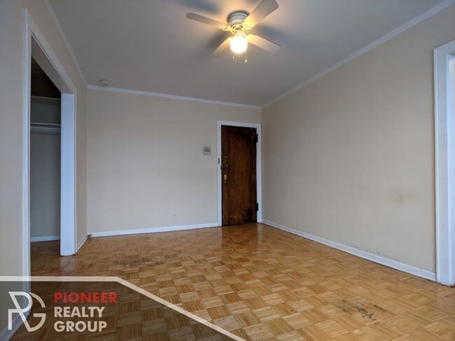 Photo - 739 W Belmont Ave Unit 318