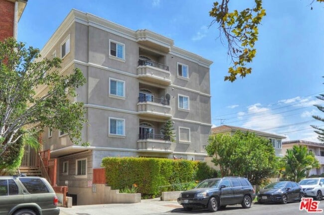 Building Photo - 1742 Federal Ave Unit 203 Rental