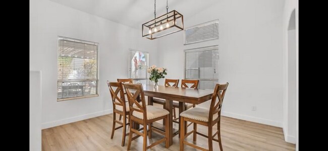 Photo - 6024 Estrapade St