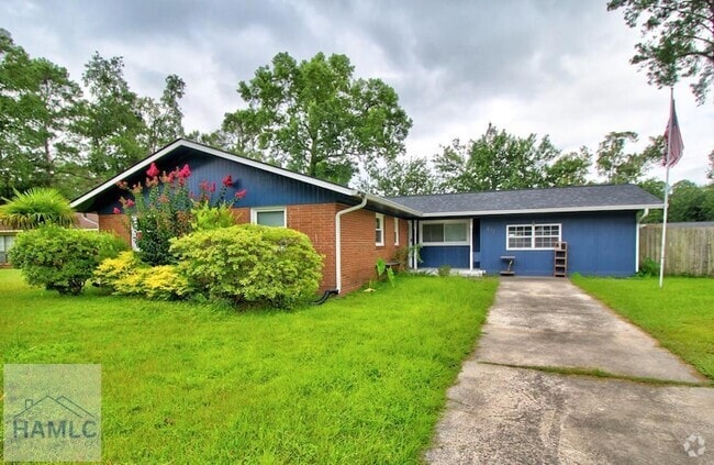 Building Photo - 511 Red Oak Rd Rental