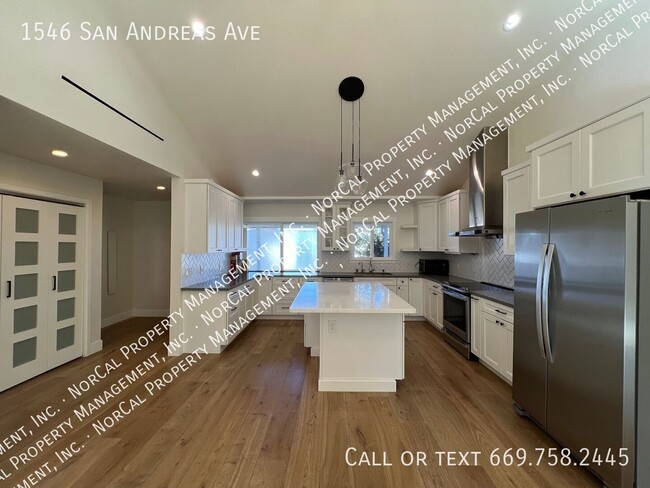 1546 San Andreas Ave