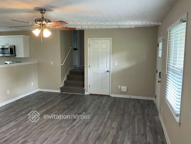 Photo - 4426 Bluebird Ln