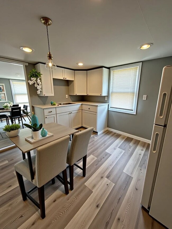 Building Photo - Single family home in Millville! Eligible for $500 Security Deposit.