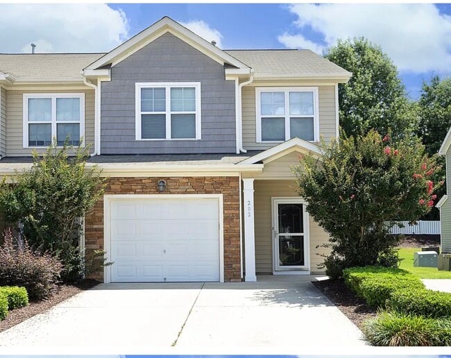 Building Photo - 202 Leighann Ridge Ln