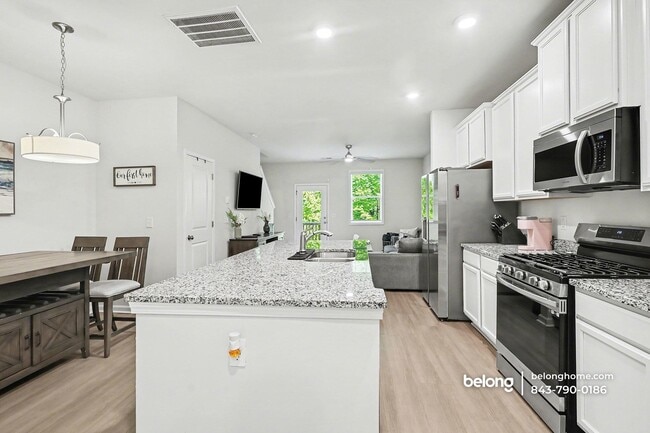 Photo - 203 Norse Crk Dr