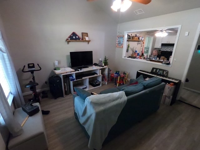3105 Heatherwood Dr