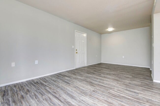 Living Room/Dinning Room