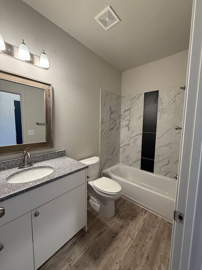 Photo - 278 W Harmony Dr