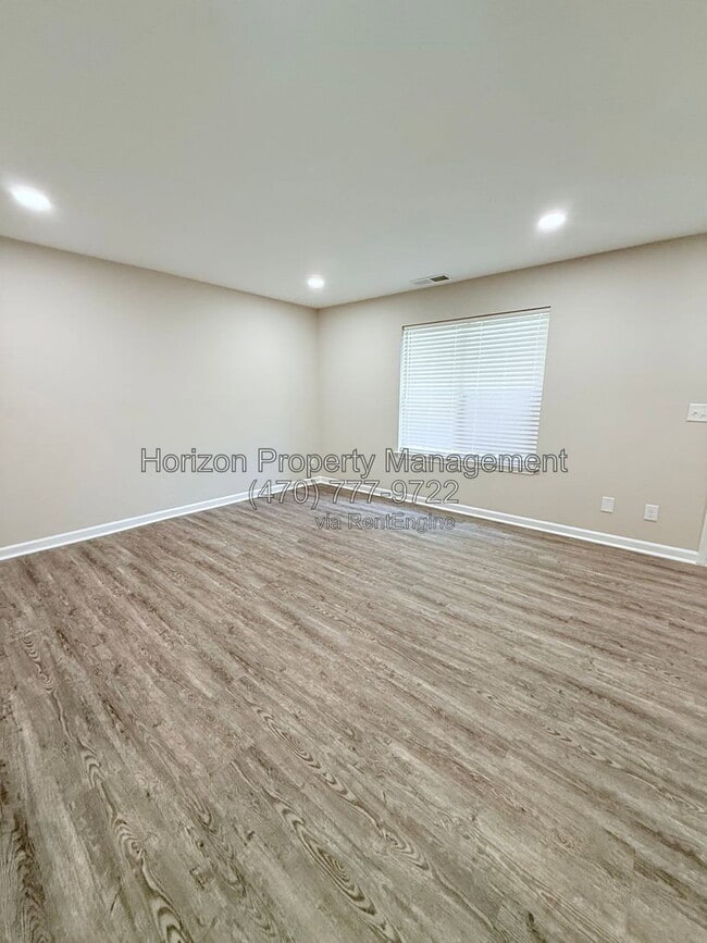 4042 Hidden Hollow Terrace