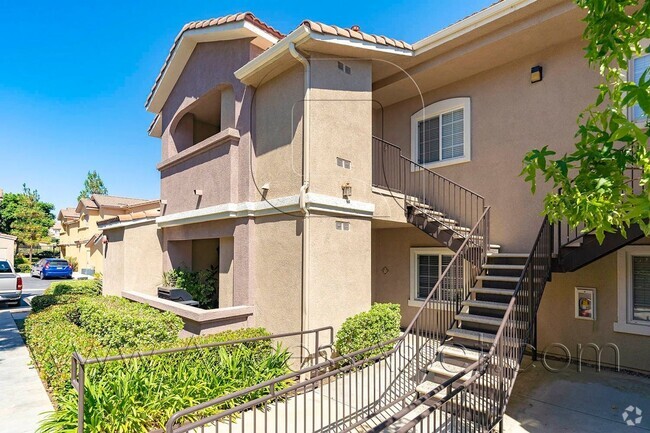 Building Photo - Serene 2-Bedroom/2 Bath Condo in Gated Mur...