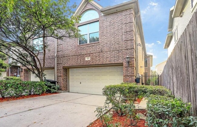 Photo - 1625 Knox St Condo
