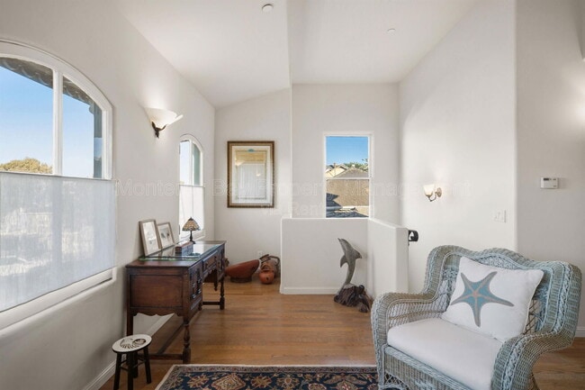 Photo - 525 Laurel Ave