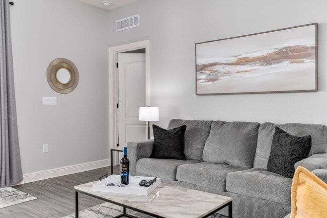 Photo - 7825 Somersworth Dr Unidad SI ID1502697P