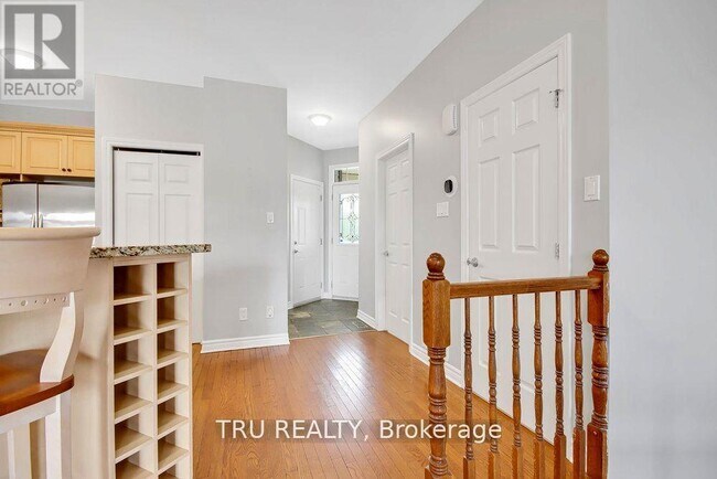 Photo - 108 Villageview Private