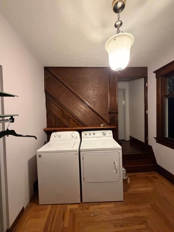 Photo - 307 N Main St