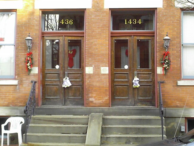 Building Photo - 1434 Sheffield St Rental